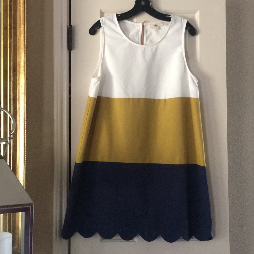 Color block, scalloped hem, 100% cotton dress.